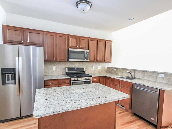 4th image of 81 Ordelia Ln