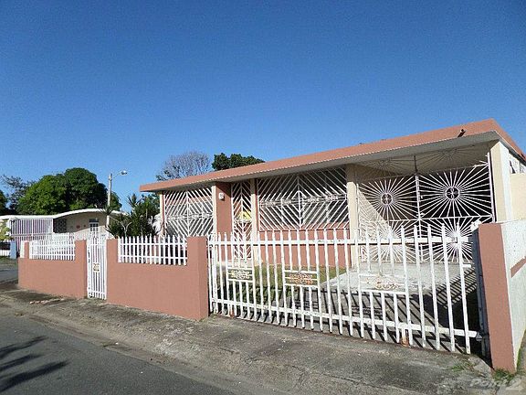 RIGHT ELEVATION