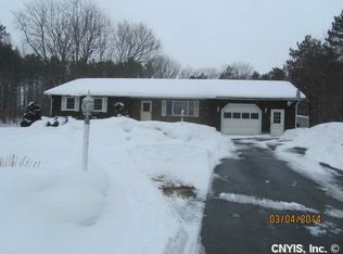 47 Leo Mar Dr, Fulton, NY 13069