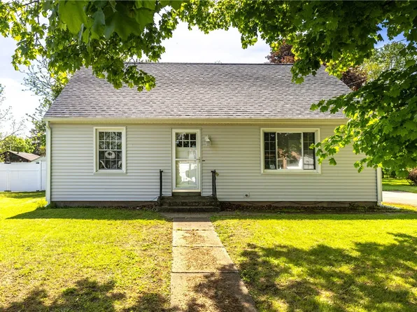 71 Dalrymple Ave, Pine City, NY 14871