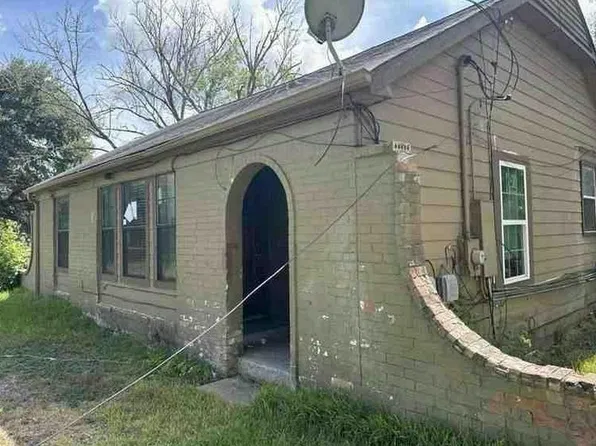 3427 Singleton Rd, Baytown, TX 77521