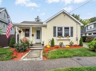 30 Highland Ter, Needham, MA 02494