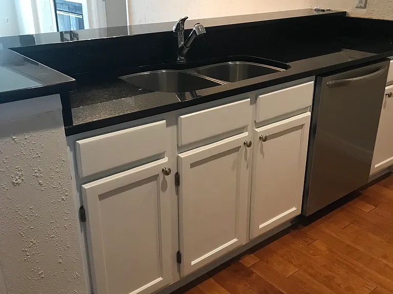 933 Southwest Dr #3 — Photo 10