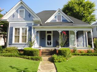 1119 College St, Columbus, MS 39701