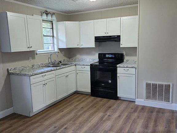 2nd image of 2420 Dublin Ct