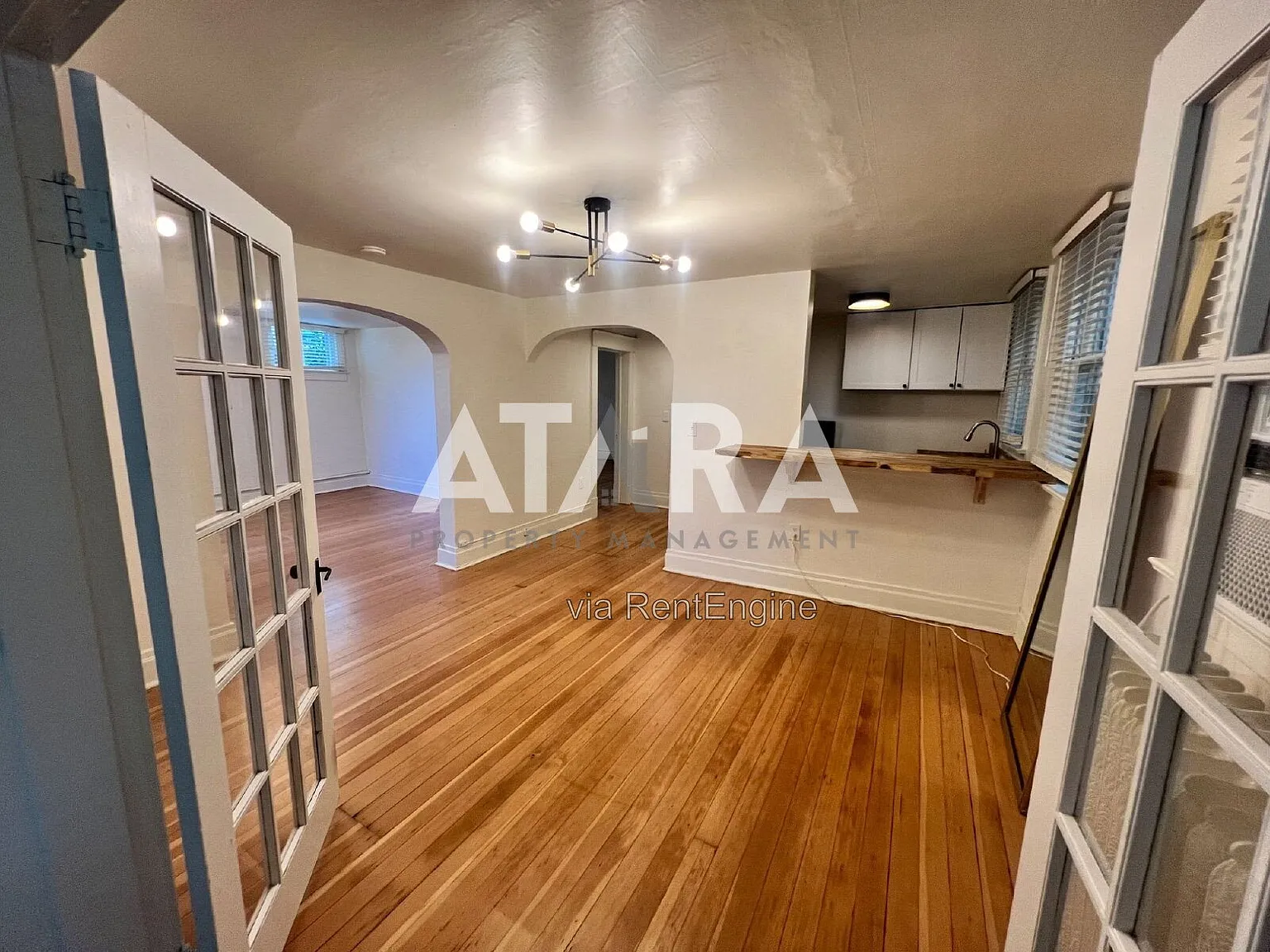 2 bed, 1.0 bath, 1070 sqft, $1,250 — Photo 4