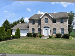 266 Heritage Rd, Chambersburg, PA 17202