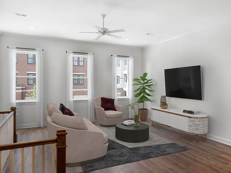6341 Meeting St — Photo 3