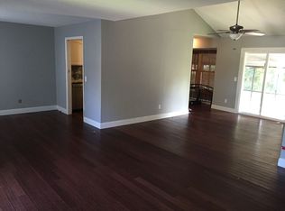 110 Greensboro Ln, Ladson, SC 29456