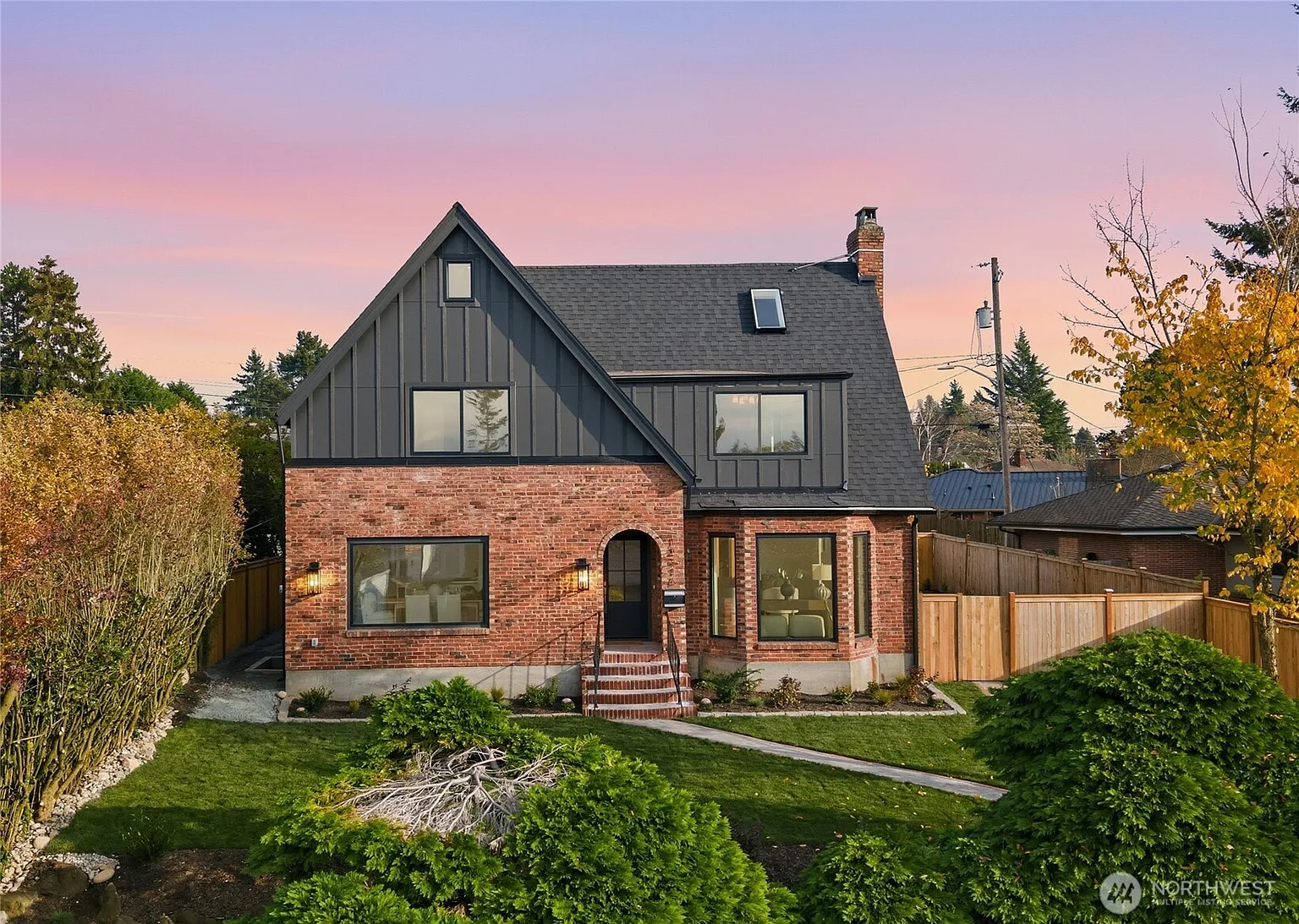 12216 Palatine Avenue N photo 1