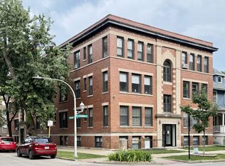 6259 N Lakewood Ave APT 2, Chicago, IL 60660