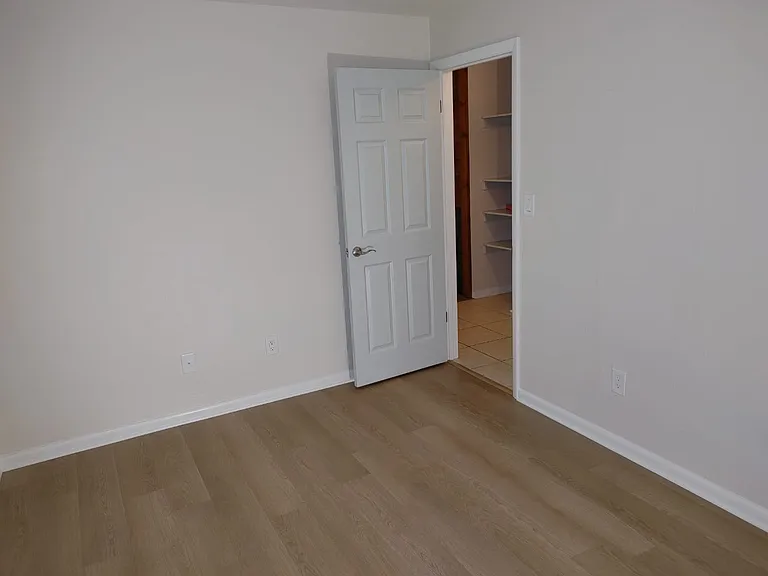 4405 SW 74th Ter #A — Photo 12