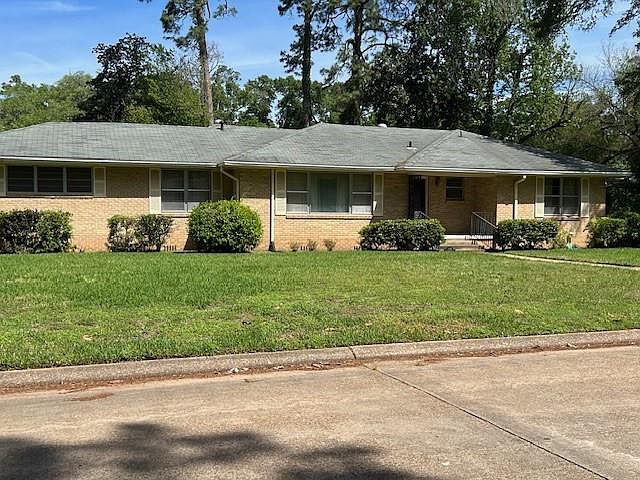 1st image of 3132 Madonna Dr