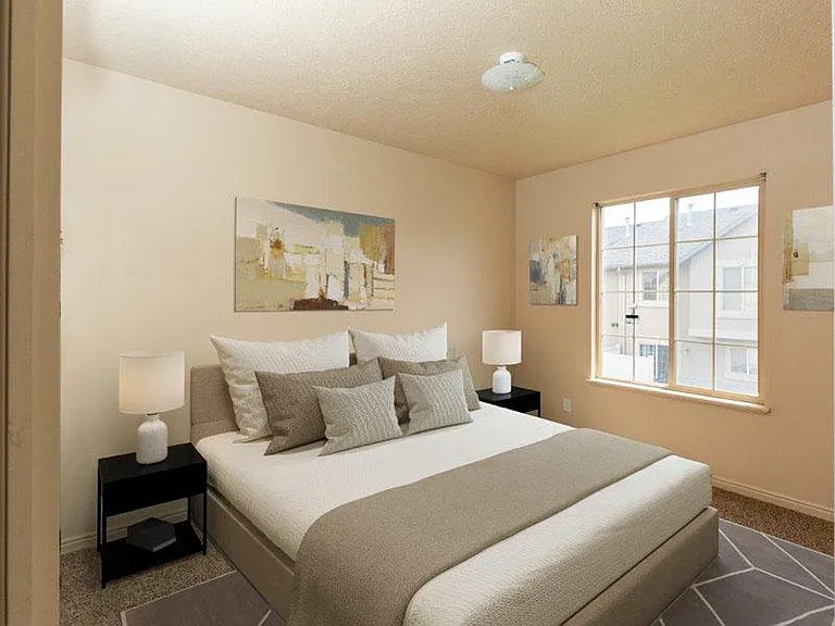 1754 N 500 W #101 — Photo 8