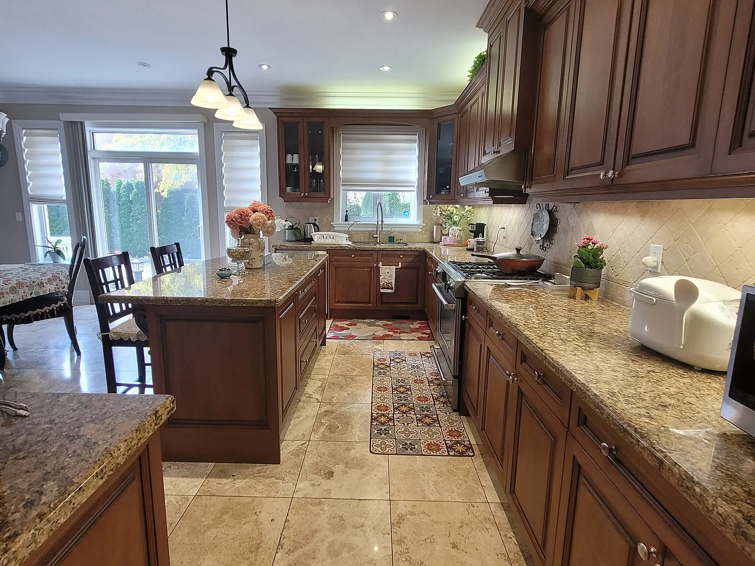 1 bed, $1,250 — Photo 3