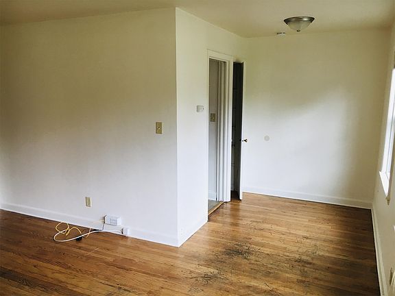 2nd image of 4526 W Fond Du Lac Ave APT 2