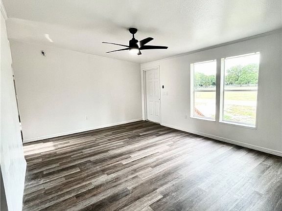 5th image of 463 Citrus Ave