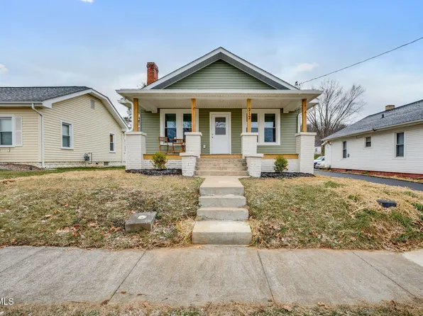 212 W H St, Elizabethton, TN 37643