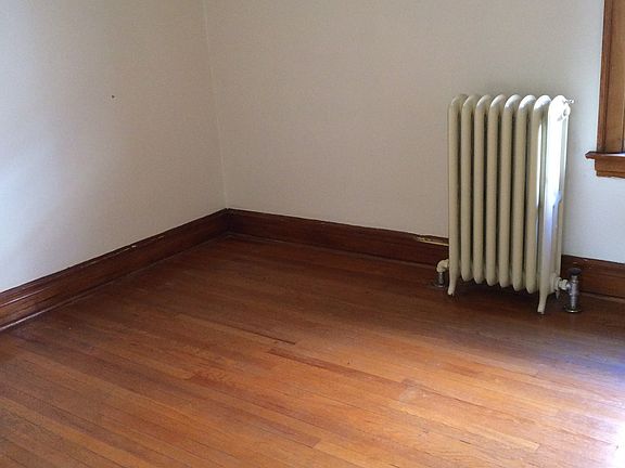4th image of 1830 Clarence Avenue # Fl 2nd