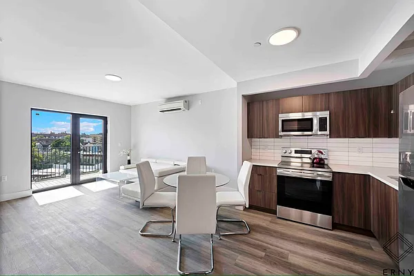 Rented by ERNY LLC | media 20