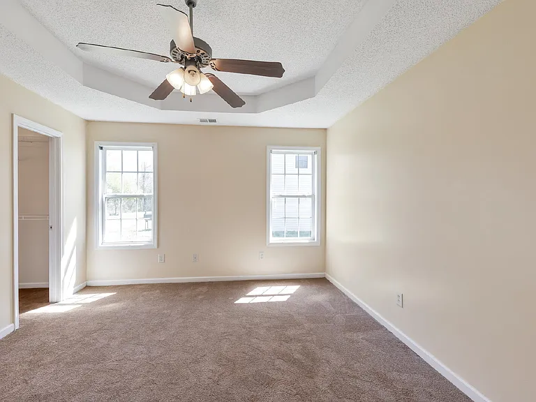 110 Vineyard Ridge Dr — Photo 8