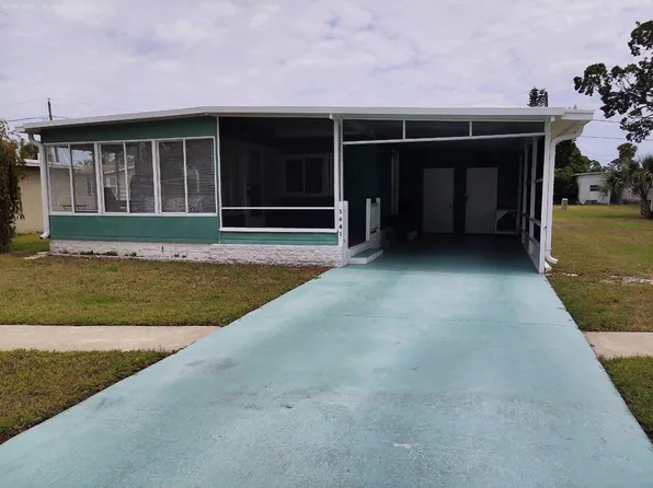 5641 Newman Dr, Port Orange, FL 32127