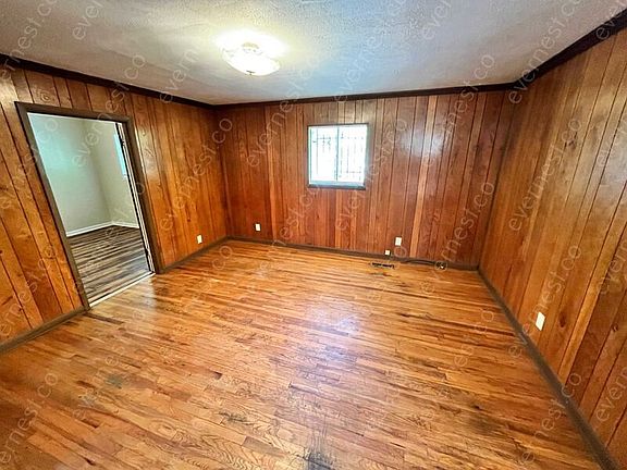 4th image of 319 N Highland Park Ave