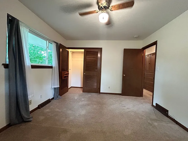 6820 Harvest Rd — Photo 28
