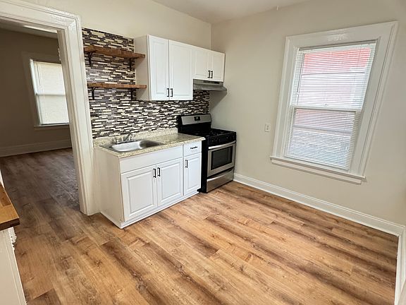 4th image of 269 Richmond Ave APT 2