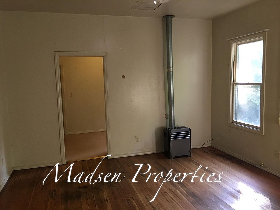 1st image of 1343 Laburnum Ave APT C