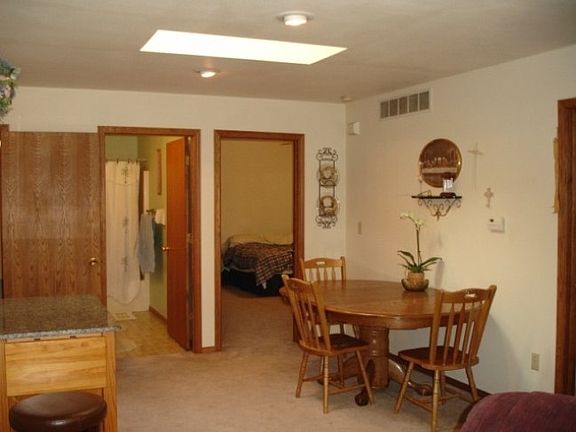 5th image of 3432 Rosewood Dr