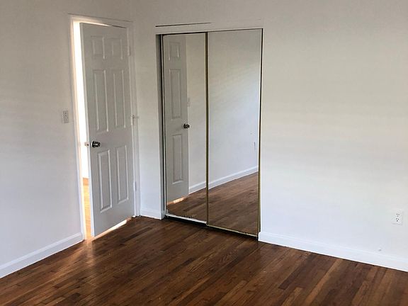 4th image of 1220 Marseille Dr APT 7