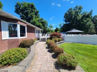 59 Layton Ln, Sparta, NJ 07871