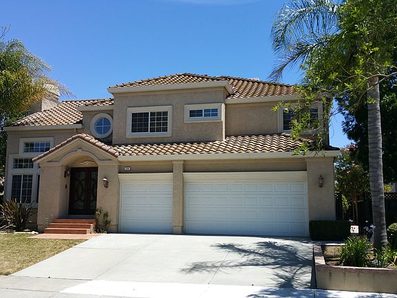 5th image of 220 La Via Azul Ct