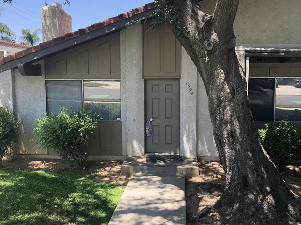 1594 Christopher Ln, Redlands, CA 92374