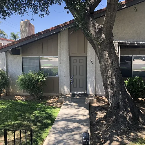 1594 Christopher Ln Photo 1