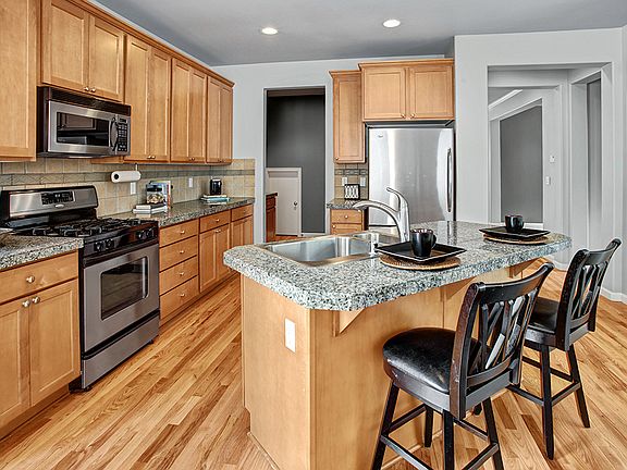 5th image of 6724 Elderberry Ave SE