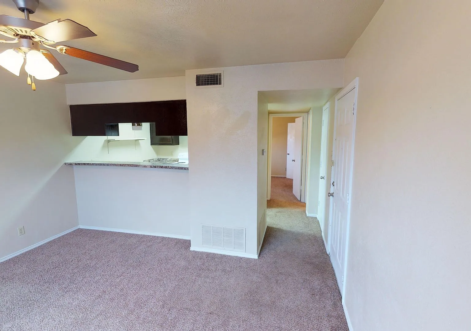 Sycamore Falls Apartments - 1 Bedroom/1 Bath — Photo 2
