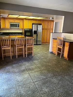 4th image of 15423 Idaho Ln