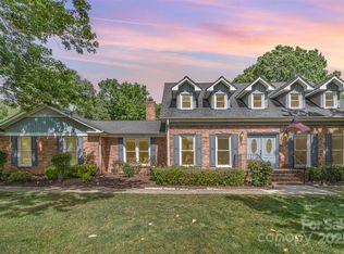 6040 Morris Farm Ln, Mint Hill, NC 28227