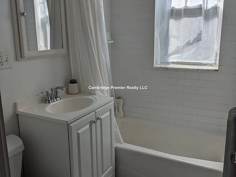 147 Summer St #1 — Photo 9