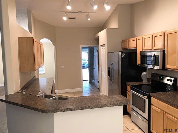 5th image of 185 Point Pleasant Dr