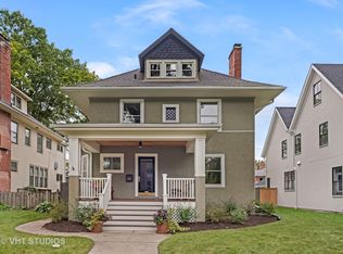 610 Washington Ave, Wilmette, IL