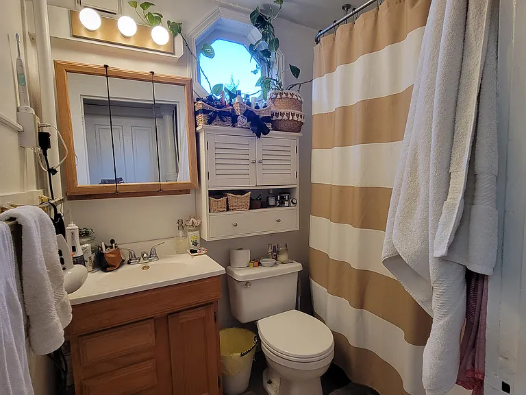 728 Ohio St #1 — Photo 26