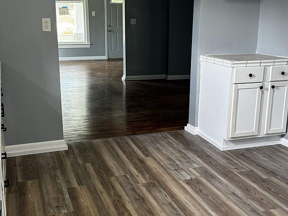 3rd image of 744 N 6th St