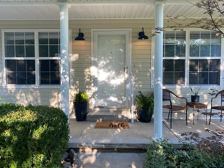 1273 NE Monroe St — Photo 9