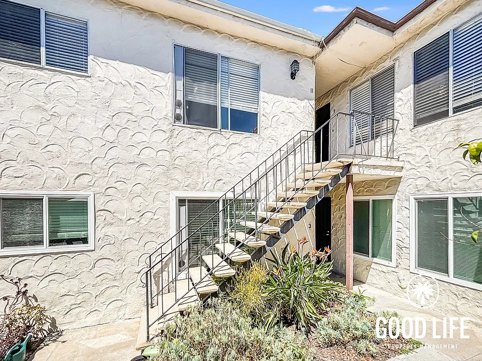4262 Wilson Ave #11