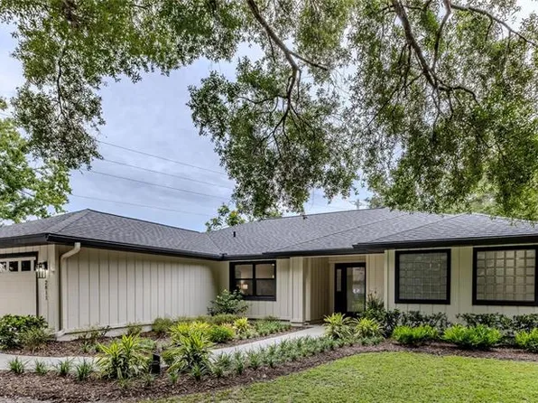 2811 Northwood Way, Sarasota, FL 34234
