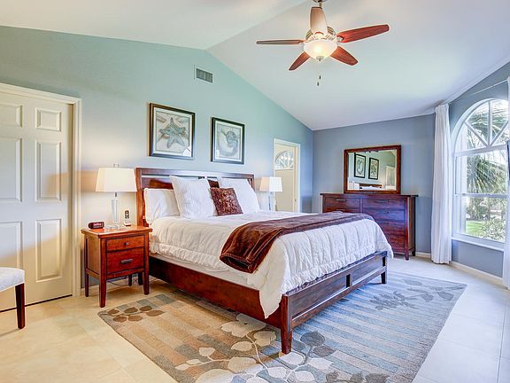 5th image of 4202 N Fairway Drive #4202