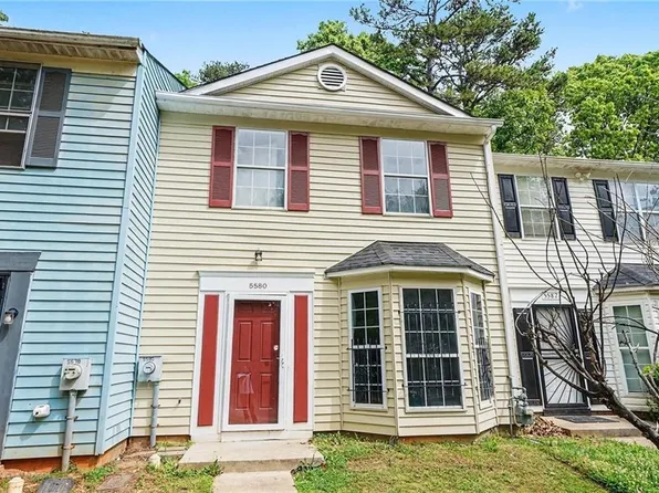 5580 Stonington Trace Pkwy, Stone Mountain, GA 30087